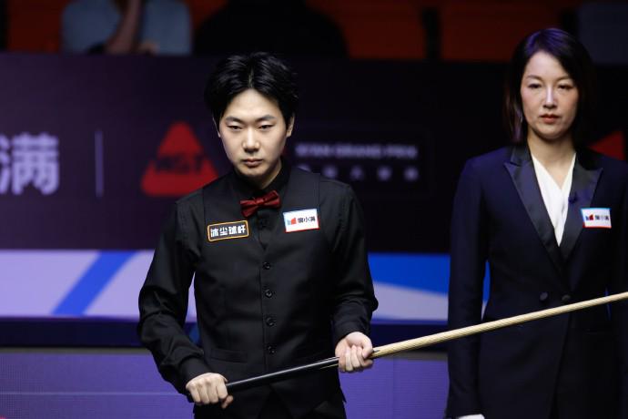 被丁俊晖连, 丁准进长台, 比赛战到决 被丁俊晖连, 丁准进长台, 比赛战到决